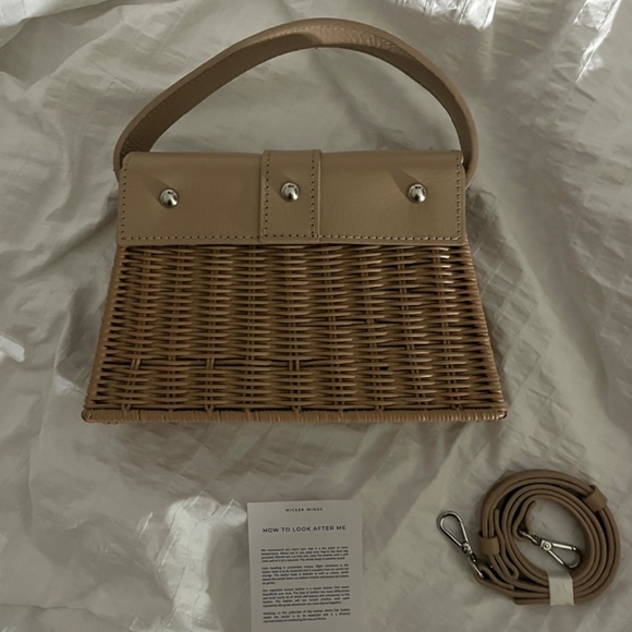 Wicker Wings Purse - Picture 2 of 4